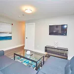 Luxury Boutique 2 Bedroom Condo 4B - No Fee\'S