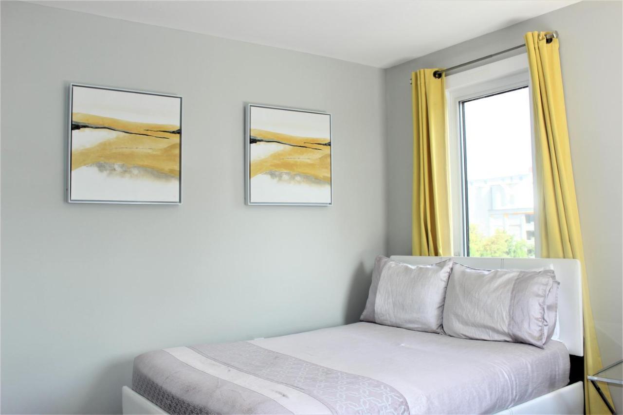 Holiday home Luxury Boutique 2 Bedroom 4b - No Fee's