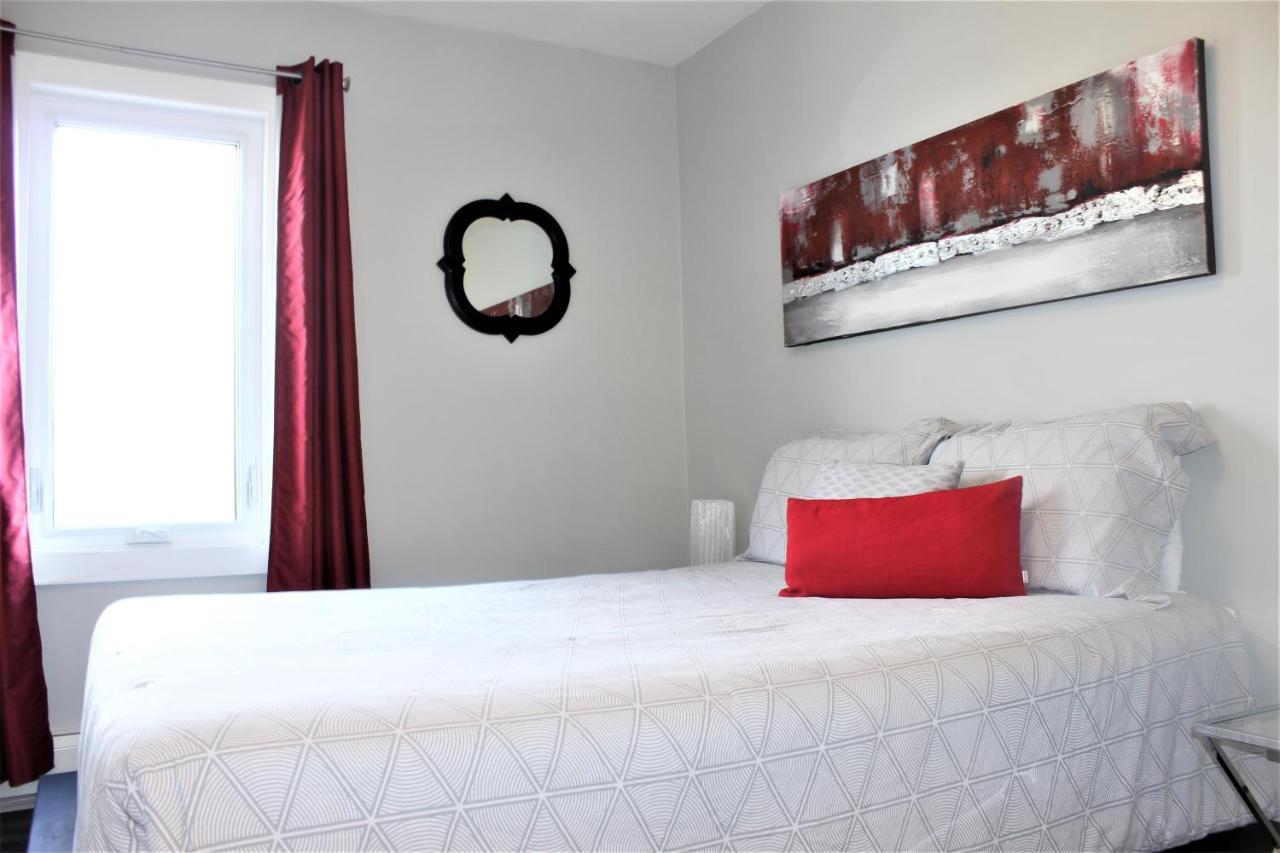 Holiday home Luxury Boutique 2 Bedroom 4b - No Fee's